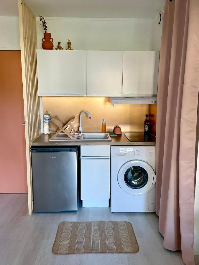Appart Cosy 4 Personnes, A 400M De La Plage บอร์มส์-เลส์-มิโมซาส์ ภายนอก รูปภาพ