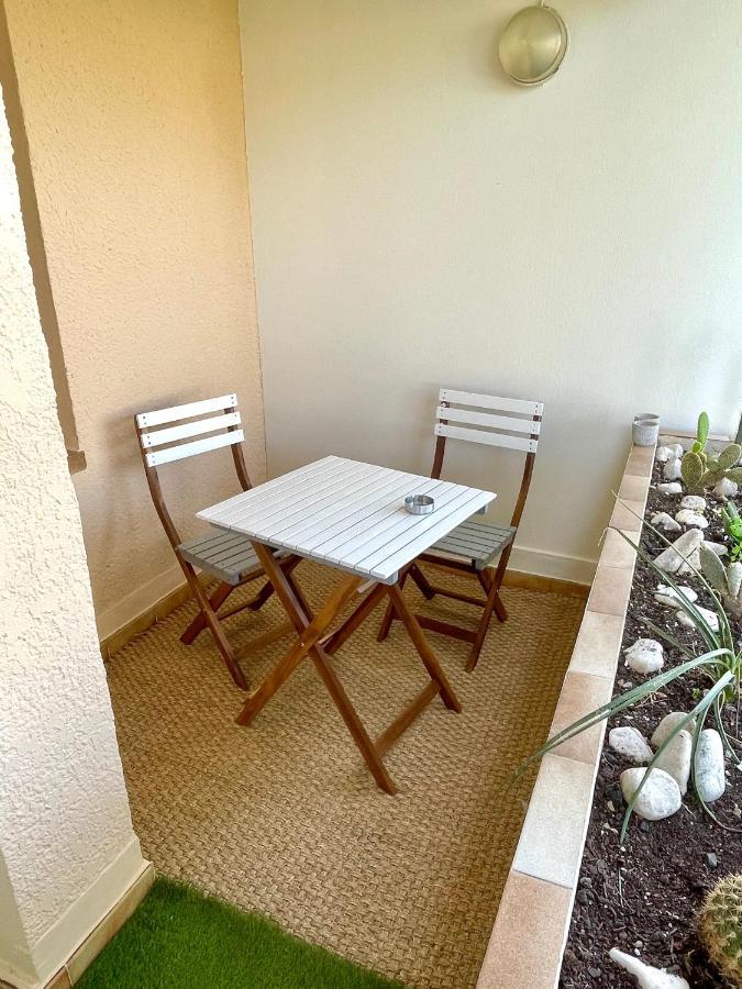 Appart Cosy 4 Personnes, A 400M De La Plage บอร์มส์-เลส์-มิโมซาส์ ภายนอก รูปภาพ